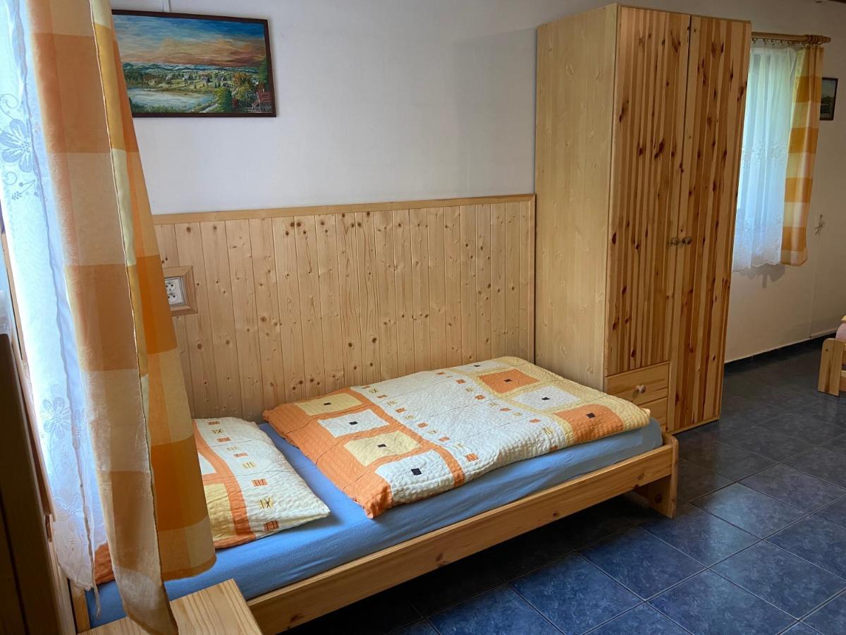 Apartmán u Marušky Chřibská Esterno foto