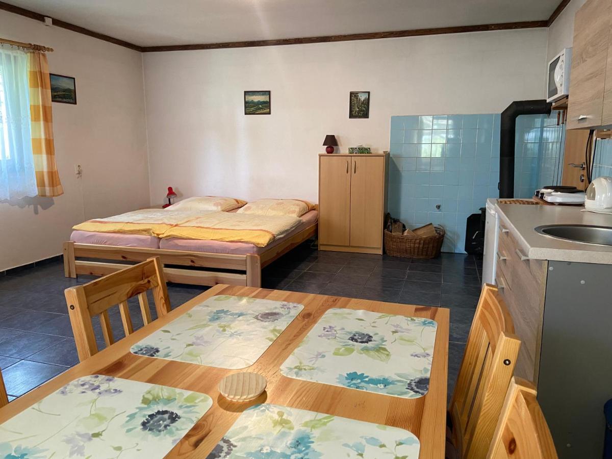 Apartmán u Marušky Chřibská Esterno foto