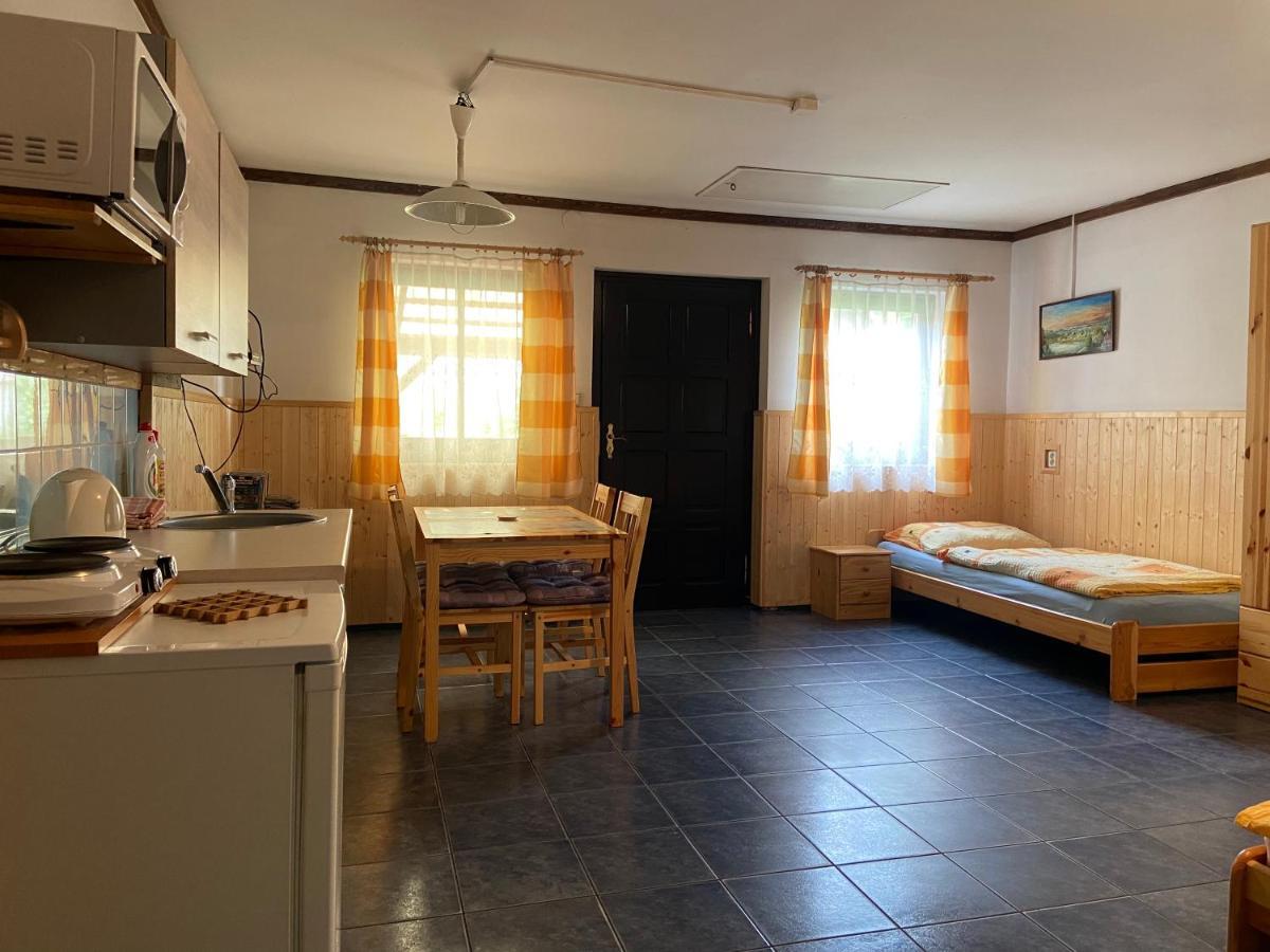 Apartmán u Marušky Chřibská Esterno foto