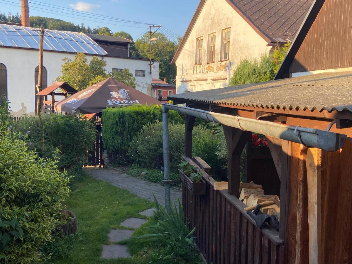 Apartmán u Marušky Chřibská Esterno foto